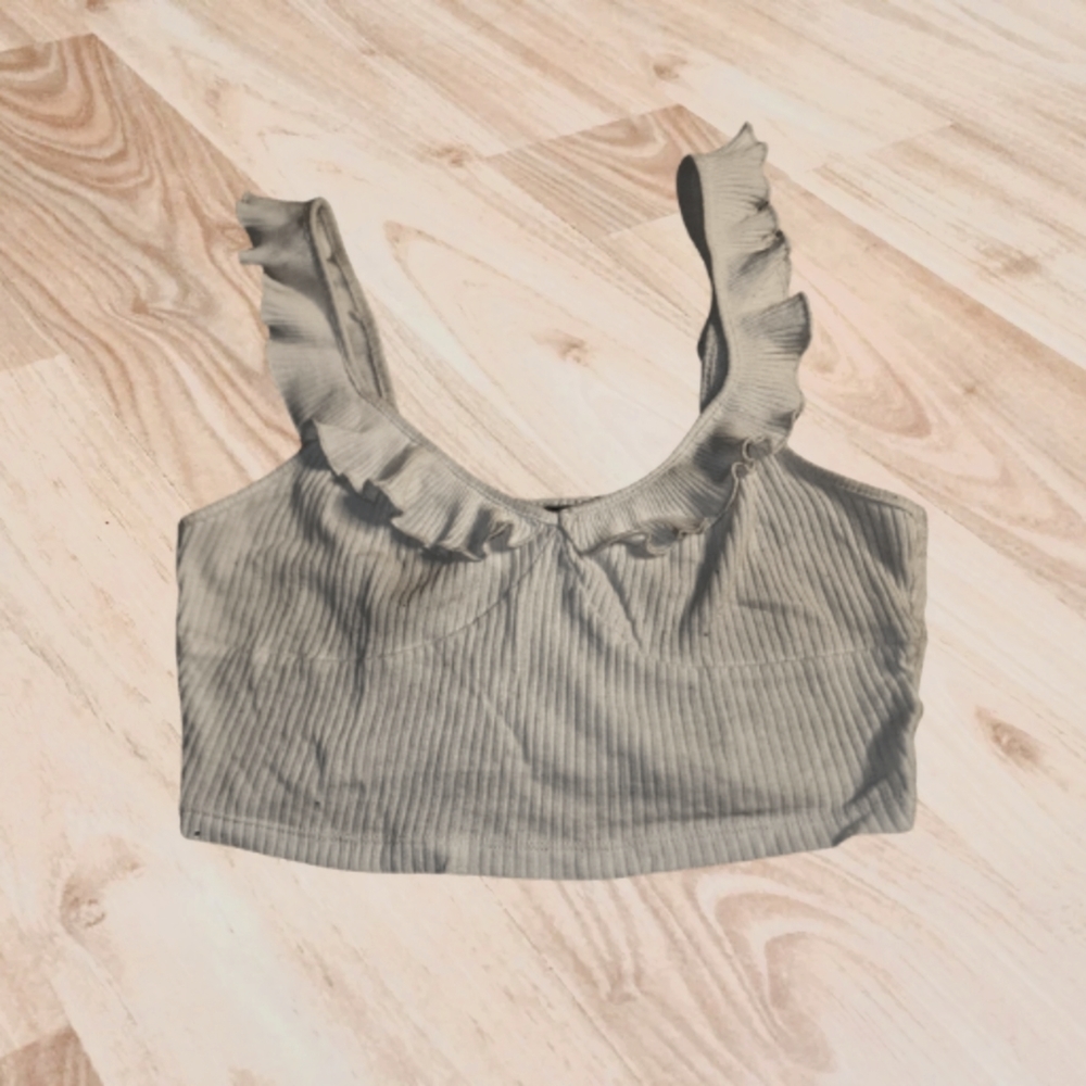 Ruffle crop top